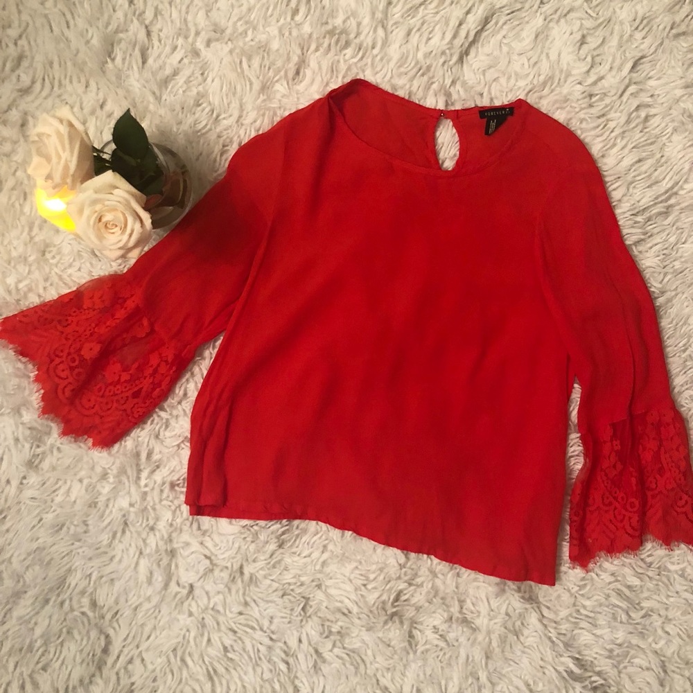 Cute Forever 21 Lace Sleeve Top!